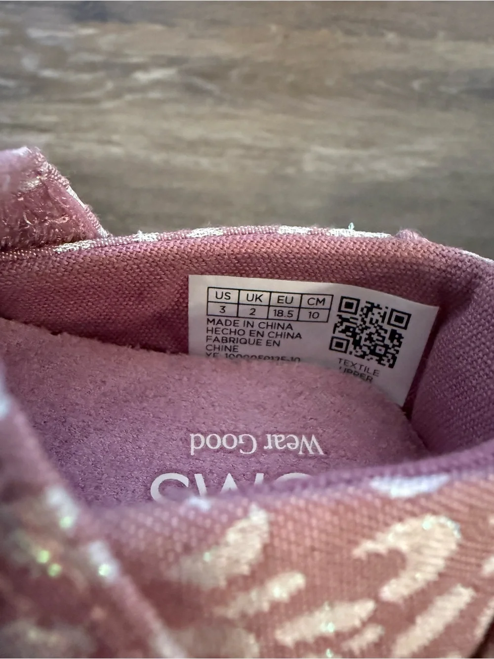 Tom’s crib shoes pink leopard print size 3 baby